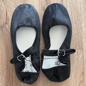 Black Velvet Mary Jane Flats